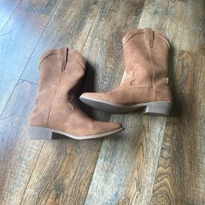Faux leather cowboy boot